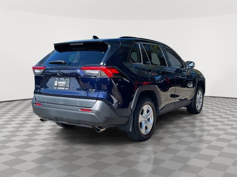 Used 2019 Toyota RAV4 XLE image 7