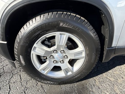 Used 2012 GMC Acadia SL w/ Preferred Package image 17