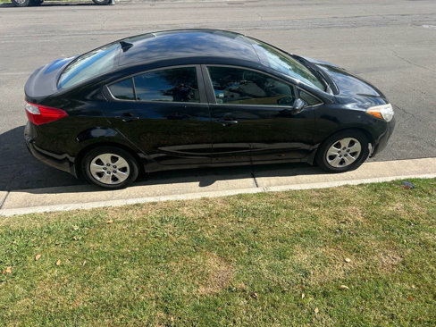 Used 2016 Kia Forte LX image 9