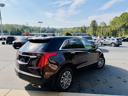 Used 2018 Cadillac XT5 Luxury w/ Driver Awareness Package image 4