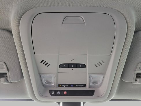 Used 2018 Chevrolet Equinox LT image 20