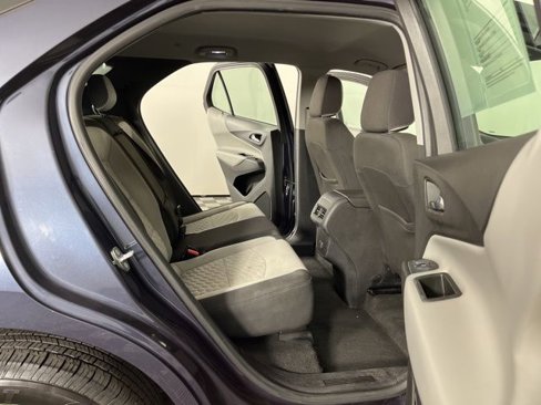 Used 2018 Chevrolet Equinox LS image 44