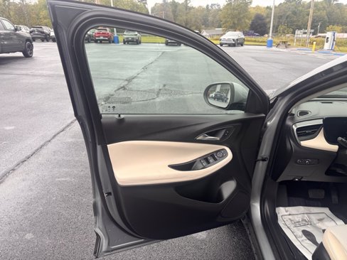 Used 2024 Buick Encore GX Preferred w/ Comfort Package image 18
