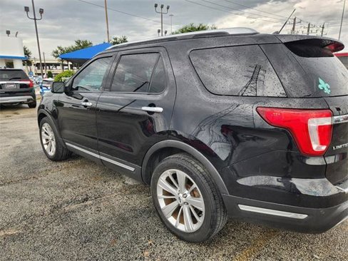 Used 2019 Ford Explorer Limited w/ Class III Trailer Tow Package image 3