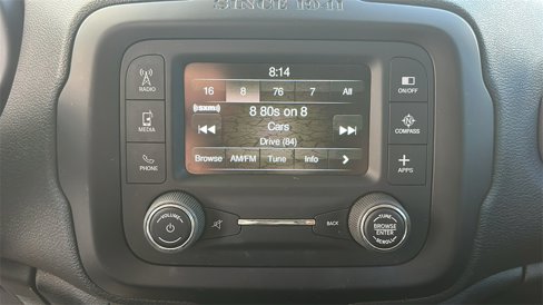 Used 2017 Jeep Renegade Latitude w/ Safety & Security Group image 24