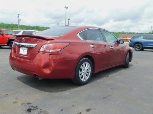 Used 2015 Nissan Altima 2.5 S w/ Sport Value Package image 8
