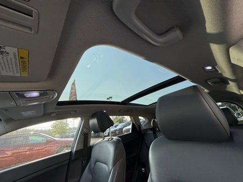 Used 2016 Hyundai Tucson Limited w/ Option Group 03 image 16