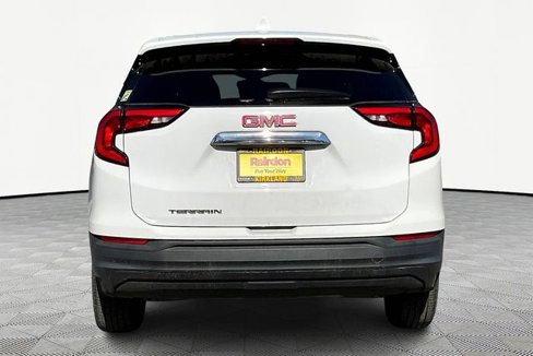 Used 2018 GMC Terrain SLE image 4