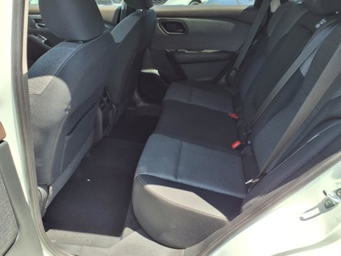 Used 2021 Nissan Rogue S image 20
