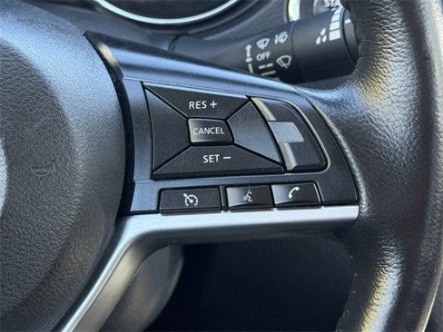 Used 2021 Nissan Rogue Sport SV image 30