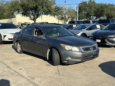 Used 2010 Honda Accord LX-P image 3
