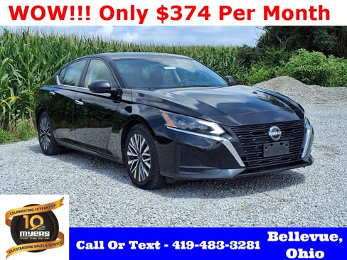 Used 2024 Nissan Altima 2.5 SV image 1
