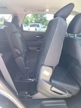 Used 2022 Nissan Pathfinder SV image 13