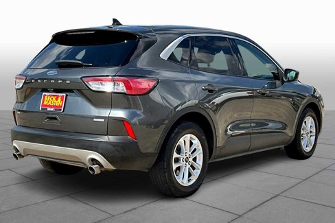 Used 2020 Ford Escape SE image 12