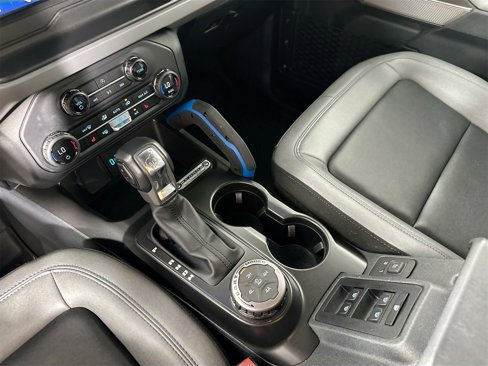 Used 2023 Ford Bronco Black Diamond image 15