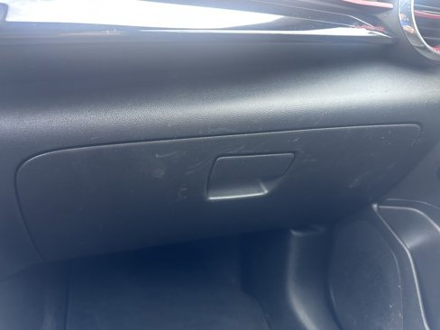 Used 2024 Chevrolet Trax RS w/ Sunroof Package image 21