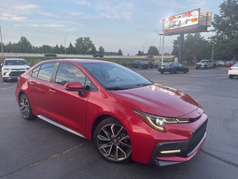 Used 2020 Toyota Corolla SE image 1