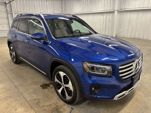 Certified 2025 Mercedes-Benz GLB 250 image 1