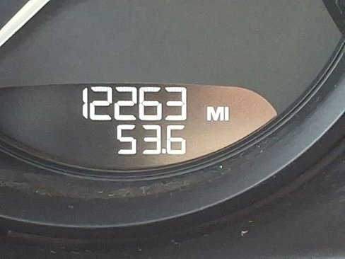 Certified 2024 Porsche Macan Turbo image 23