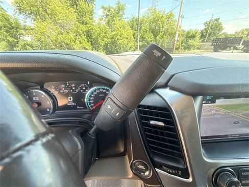 Used 2019 Chevrolet Tahoe Premier image 16