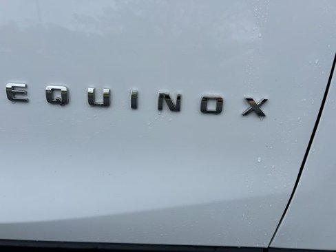 Used 2022 Chevrolet Equinox LS image 41