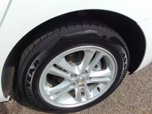 Used 2017 Chevrolet Cruze LT image 25