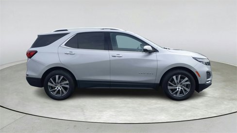 Used 2022 Chevrolet Equinox Premier image 7