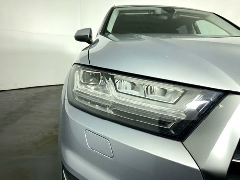 Used 2018 Audi Q7 3.0T Premium Plus w/ Premium Plus Package image 31
