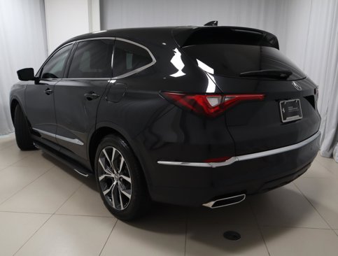 Used 2022 Acura MDX FWD w/ Technology Package image 3