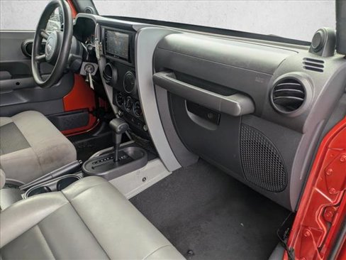 Used 2009 Jeep Wrangler X image 16