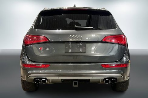 Used 2016 Audi SQ5 Premium Plus w/ Technology Package image 4