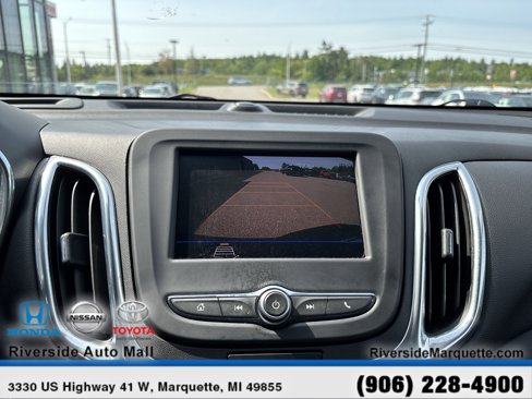Used 2020 Chevrolet Equinox LT image 22