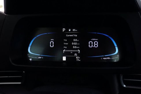 New 2025 Hyundai Elantra SE image 11