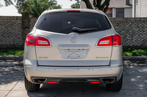 Used 2017 Buick Enclave Leather image 19