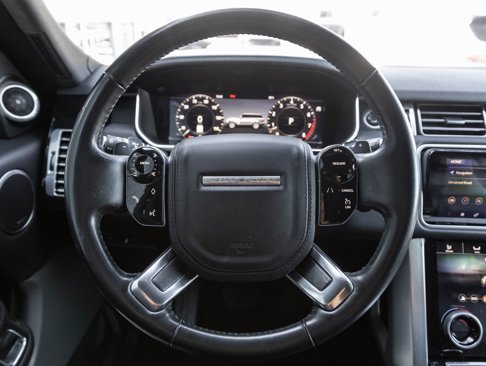 Used 2020 Land Rover Range Rover image 13
