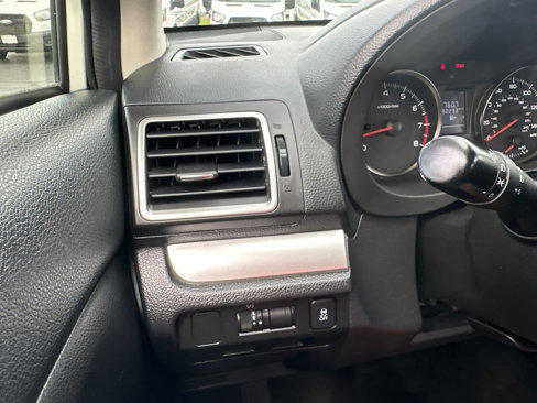 Used 2017 Subaru Crosstrek 2.0i image 25