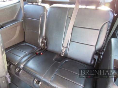 Used 2022 Chevrolet Traverse LT image 18