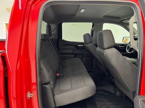 Used 2020 Chevrolet Silverado 1500 Custom w/ Custom Value Package image 18