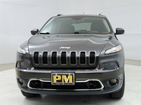 Used 2016 Jeep Cherokee Limited w/ Luxury Group image 2