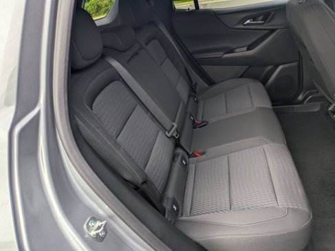 Used 2025 Chevrolet Equinox LT image 26
