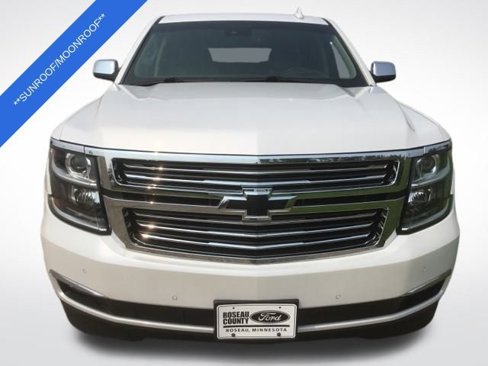 Used 2018 Chevrolet Suburban Premier image 2
