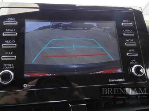 Used 2024 Toyota Camry SE image 20