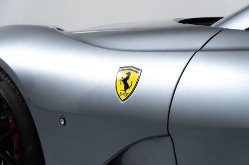 Used 2021 Ferrari 812 GTS image 14
