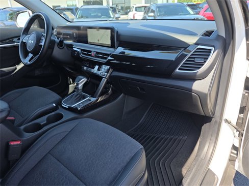 Certified 2024 Kia Seltos S image 9