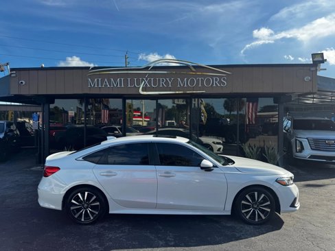 Used 2023 Honda Civic EX image 1