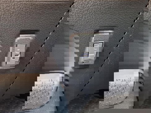New 2025 Toyota Corolla LE image 14