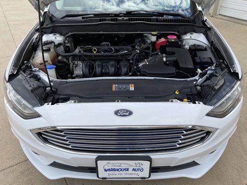 Used 2018 Ford Fusion SE image 24