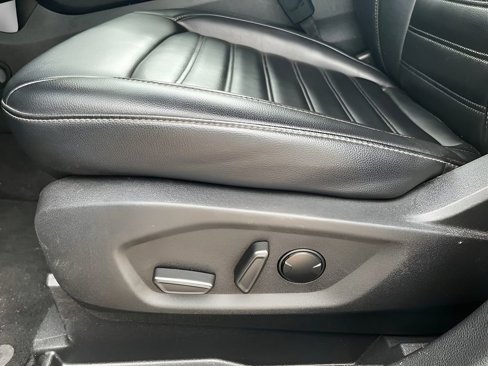Used 2023 Ford Edge SEL image 35