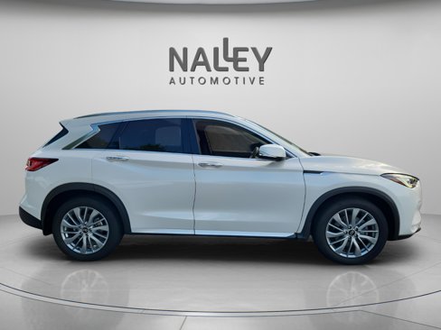 Certified 2024 INFINITI QX50 Luxe image 6
