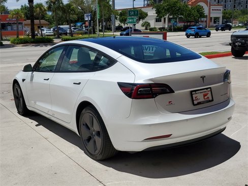 Used 2022 Tesla Model 3 Long Range image 4